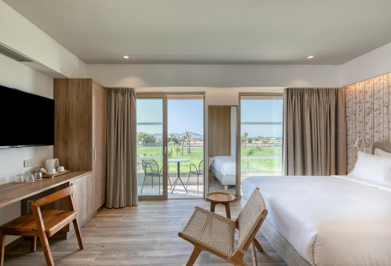 Utopia Blu Hotel Тігакі Екстер'єр фото