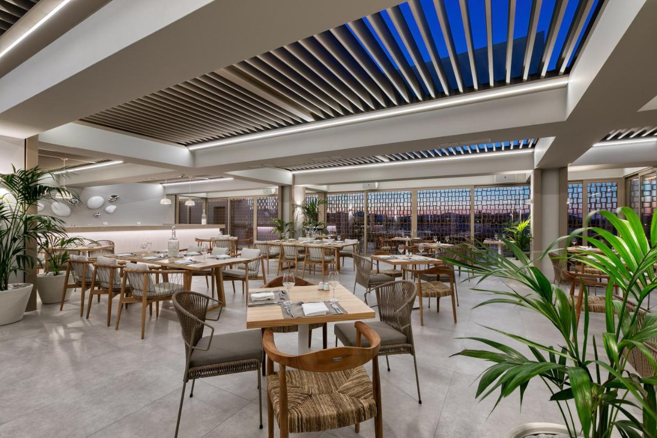 Utopia Blu Hotel Тігакі Екстер'єр фото