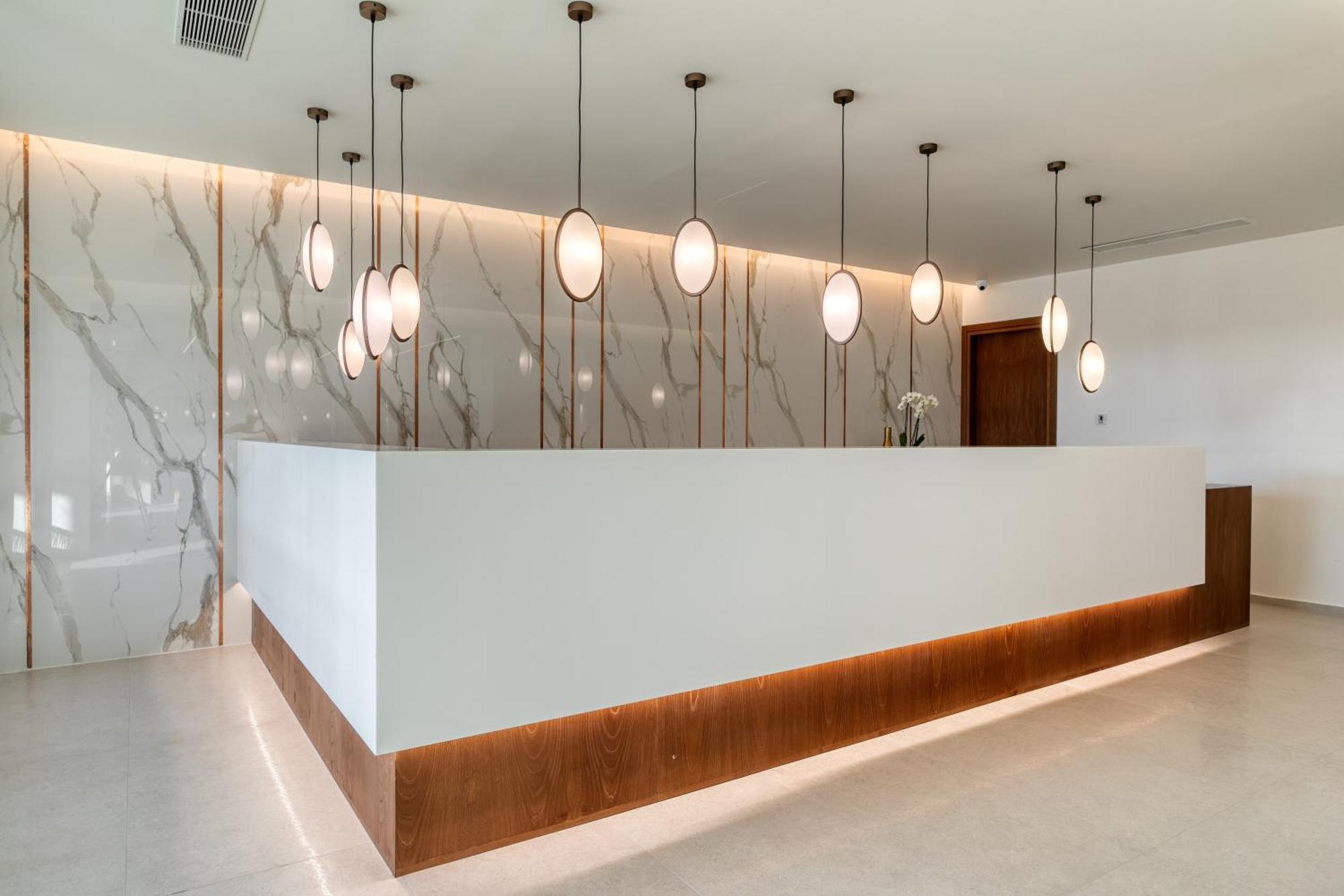 Utopia Blu Hotel Тігакі Екстер'єр фото