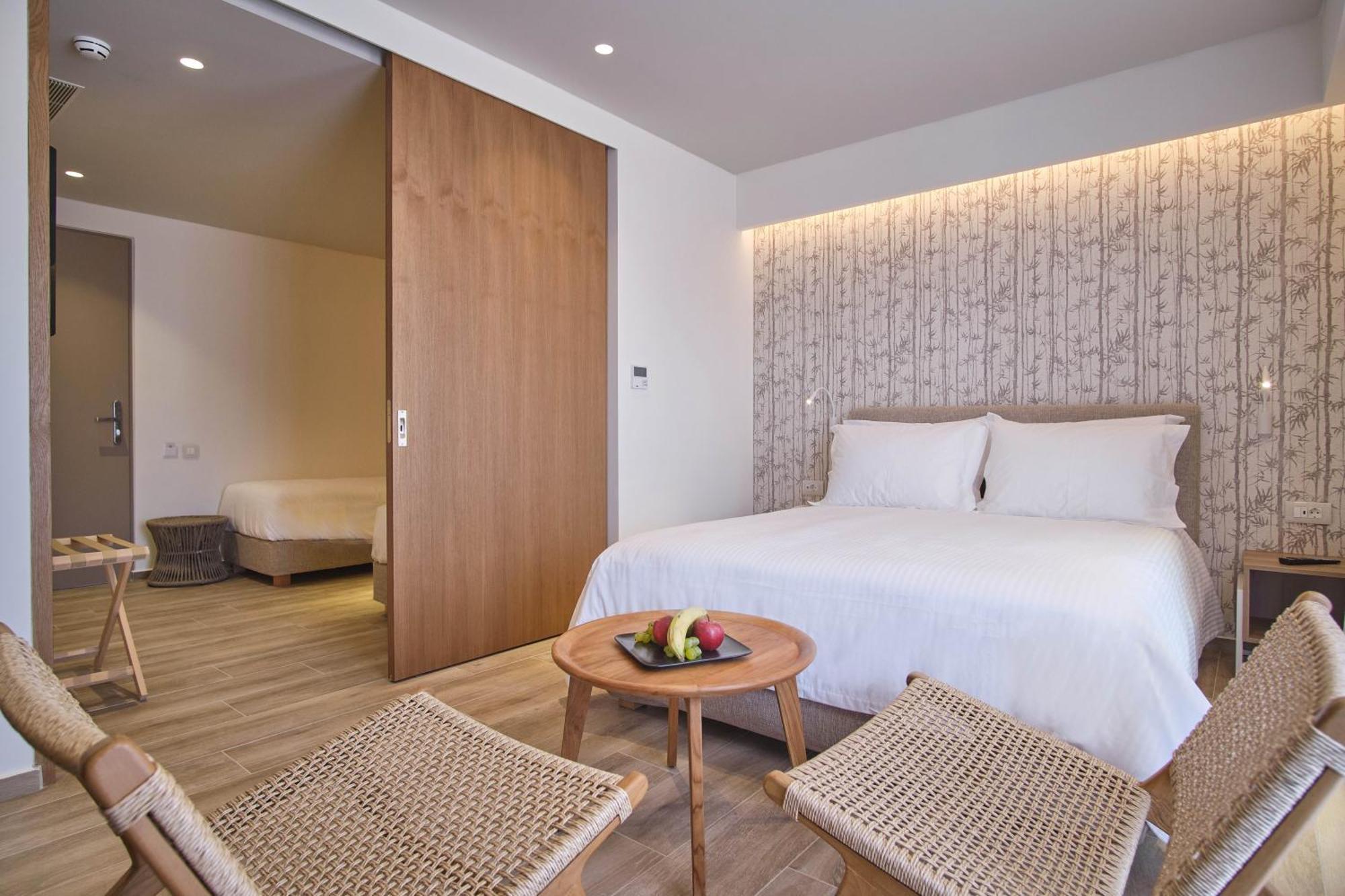 Utopia Blu Hotel Тігакі Екстер'єр фото
